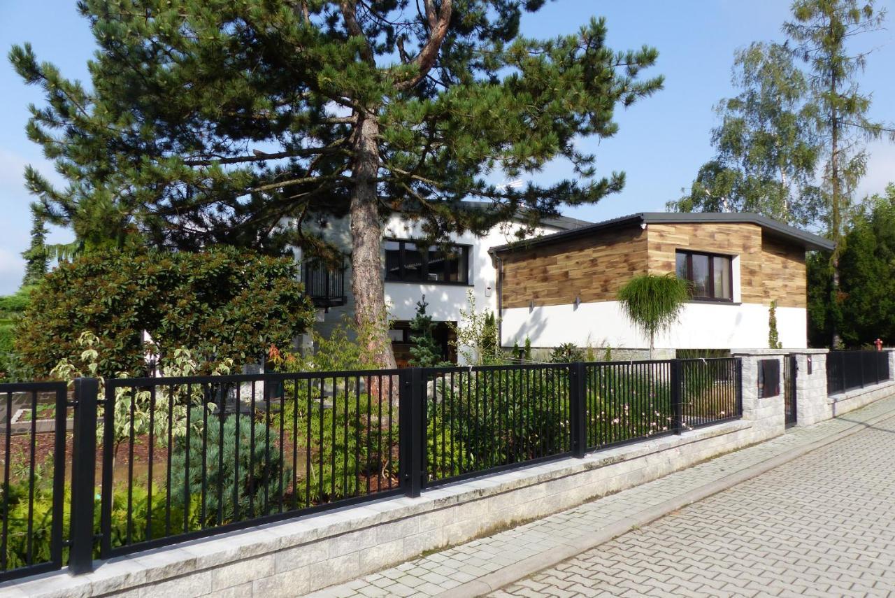 Villa Pinia Goczałkowice-Zdrój Kültér fotó